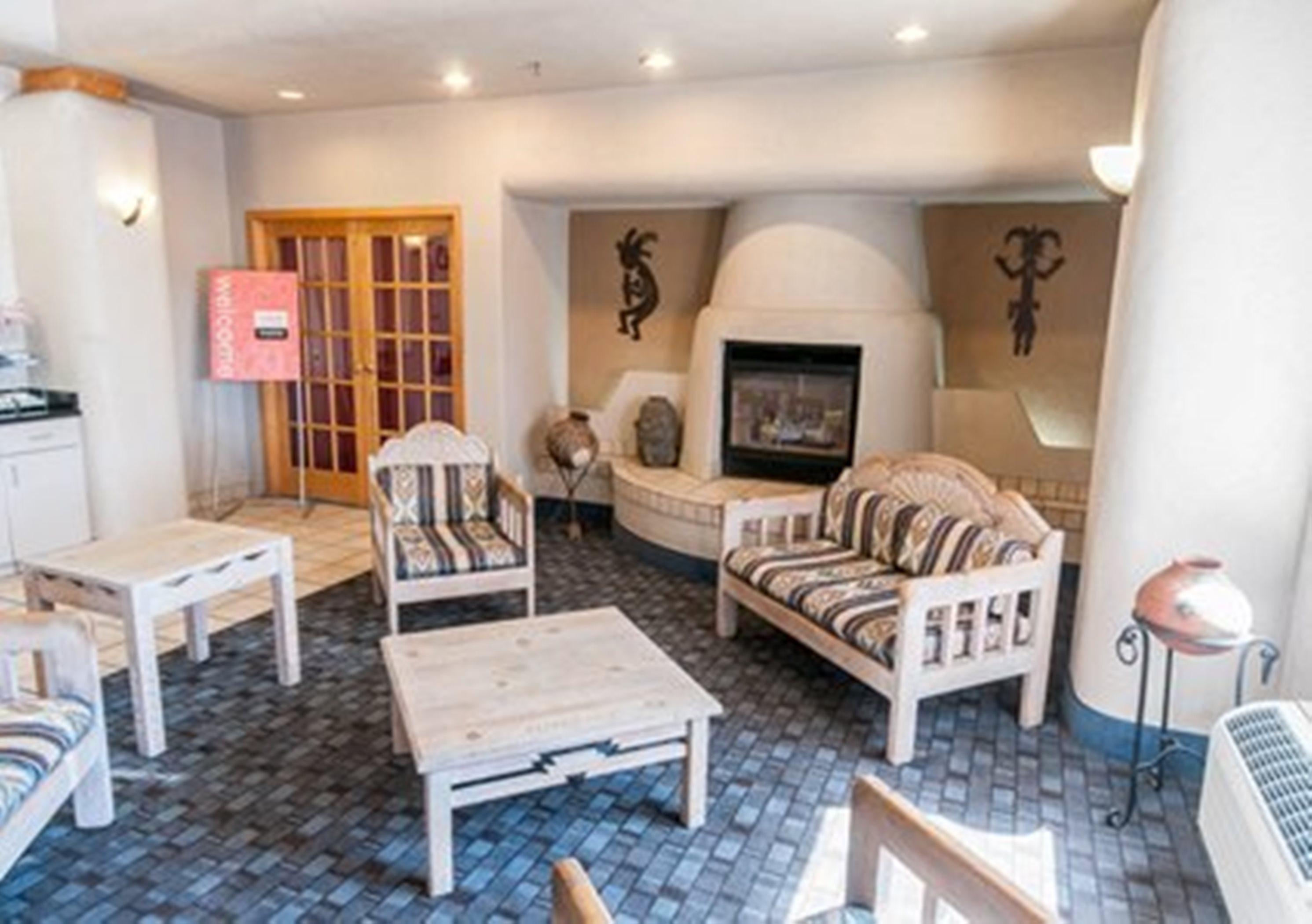 Comfort Suites University Лас-Крусес Экстерьер фото