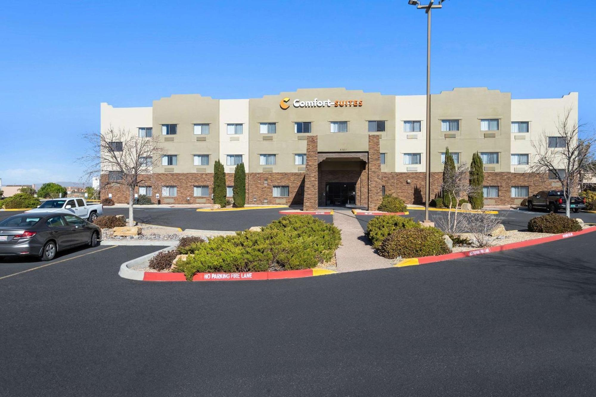 Comfort Suites University Лас-Крусес Экстерьер фото